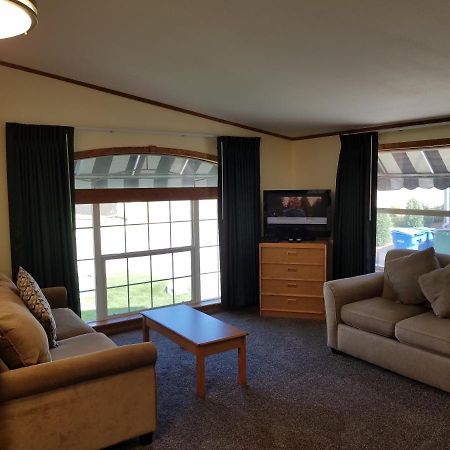 Black Hawk Motel & Suites Wisconsin Dells Dış mekan fotoğraf